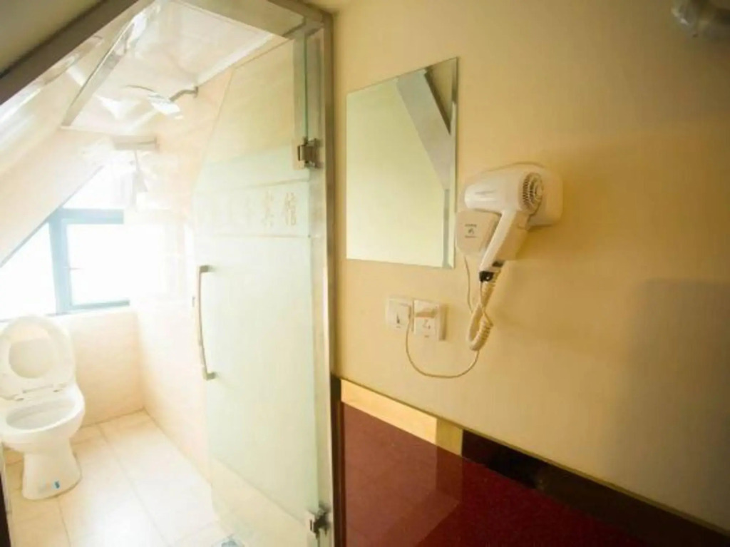 Jiujie Business Hotel