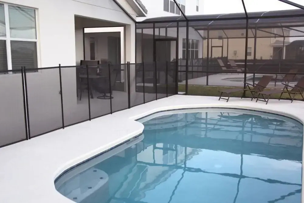 Beautiful Home With Private Pool and Themed Bedroom Near Disney