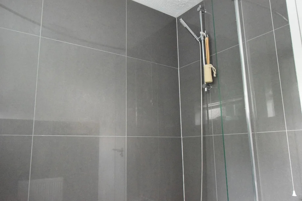 2 Bedroom Apartment In West London