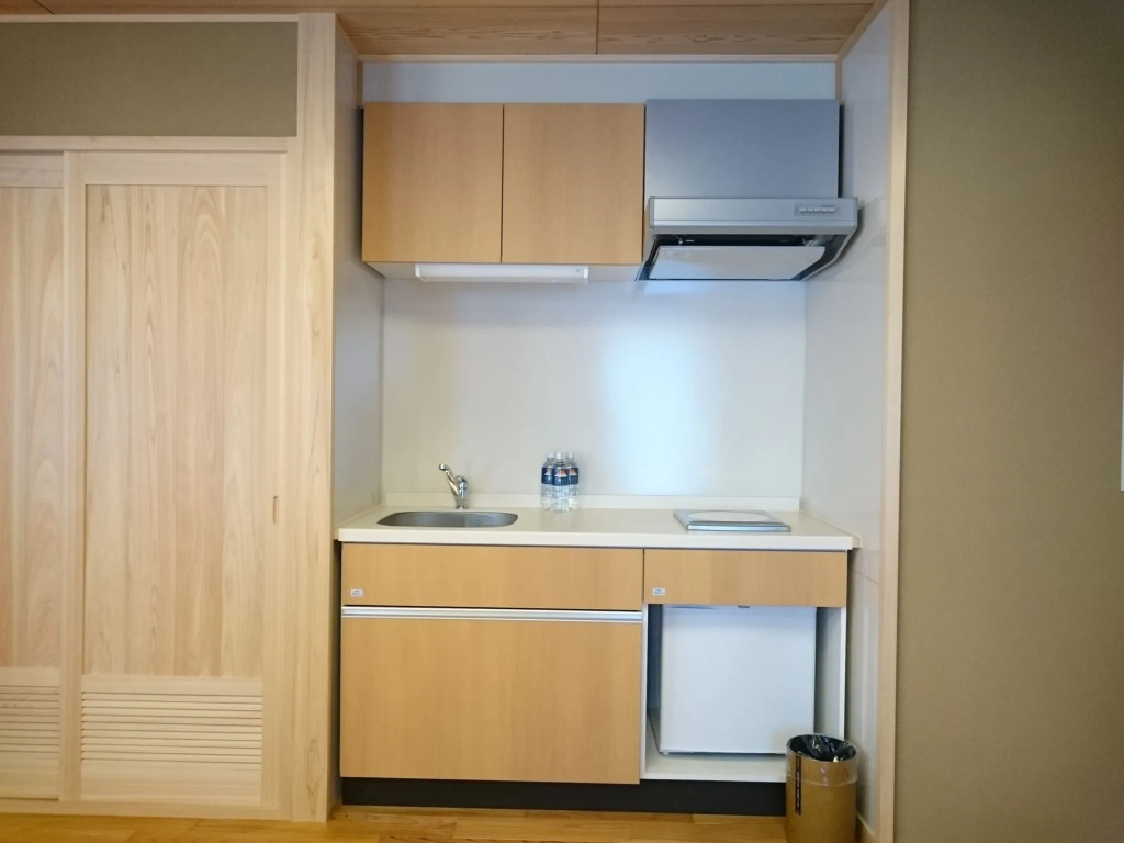 Sunrise Suites