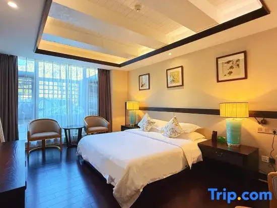 Hetang Yuechun Hotel