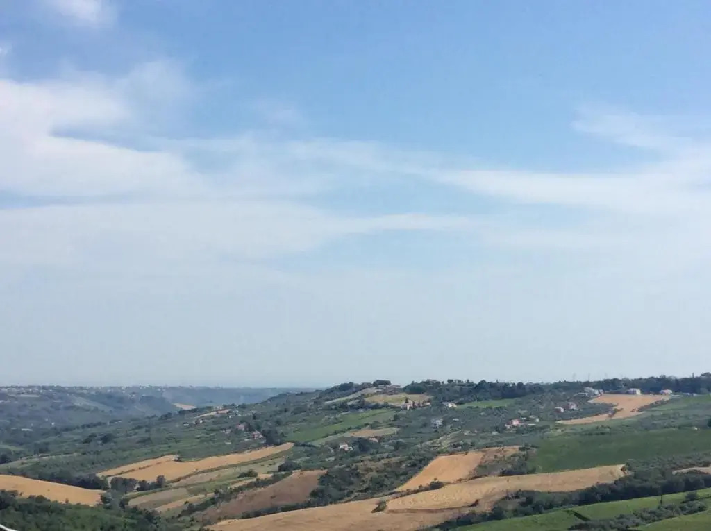2 bedrooms house with city view and balcony at Castel Frentano