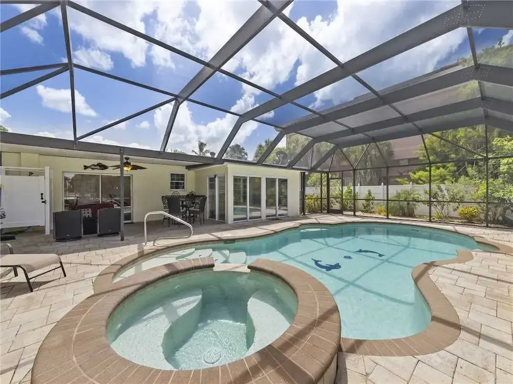 Egret Beach House - Two Bedroom Home