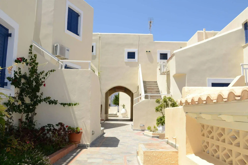 Frida Village