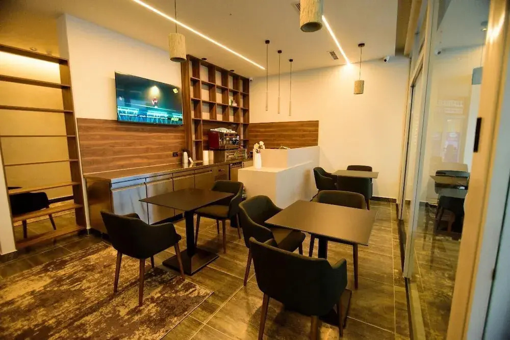 Hotel Zeneli Vlore