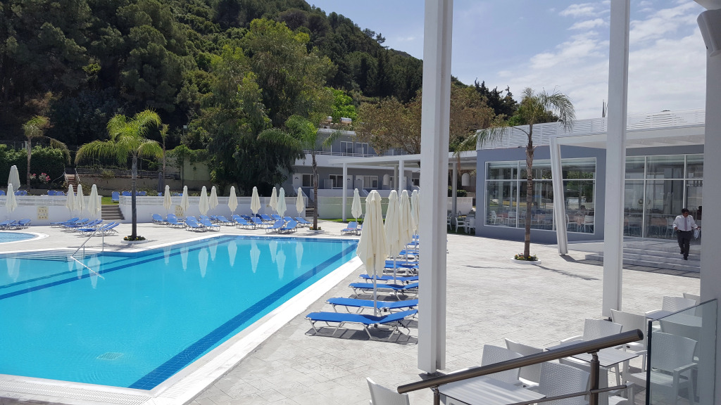 Oceanis Park Hotel