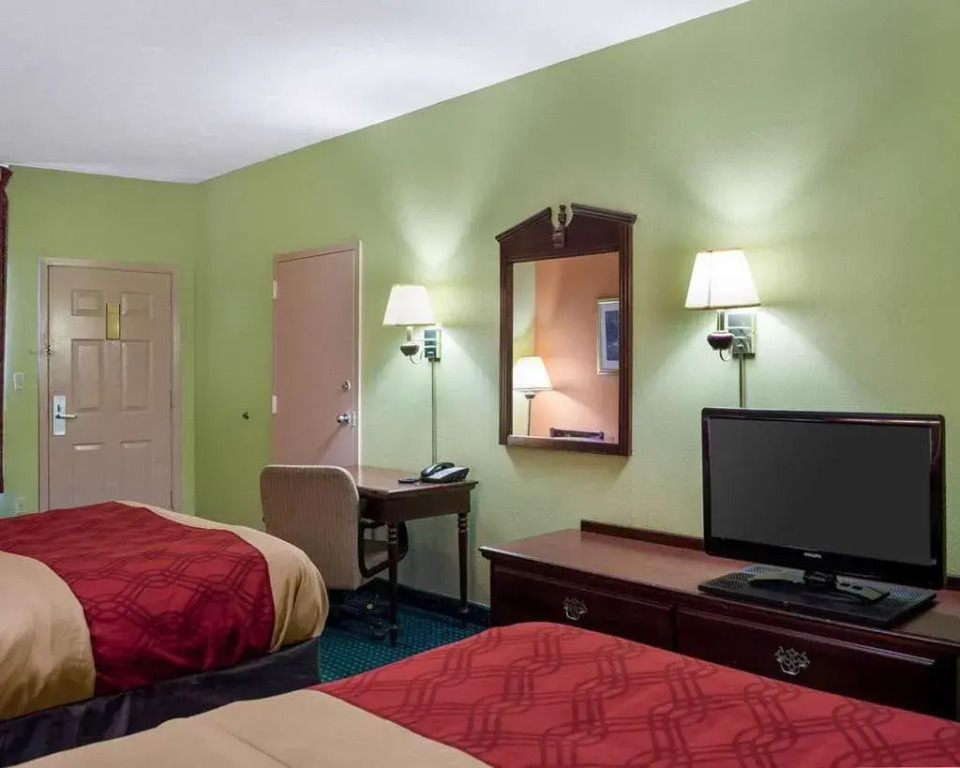 Econo Lodge Canton