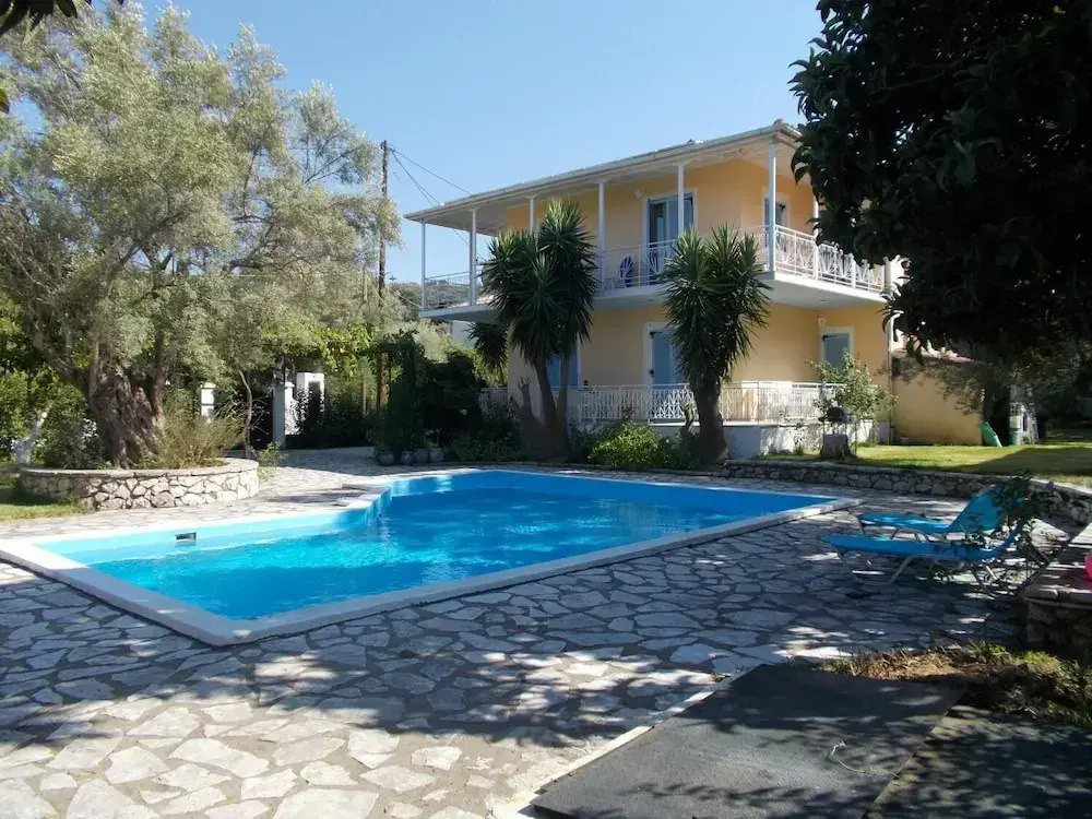 Iris Villa