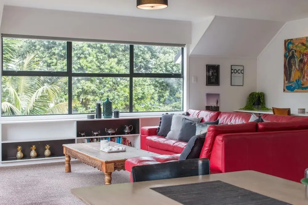 Sunny 2 Bedroom in Kohimarama Close to Beach