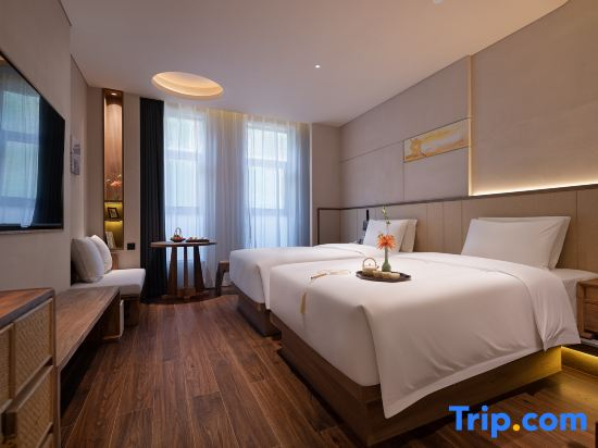 Pinman Xi Hotel (Shaoyang High-Speed Railway Station & Weiyuan Square Branch)