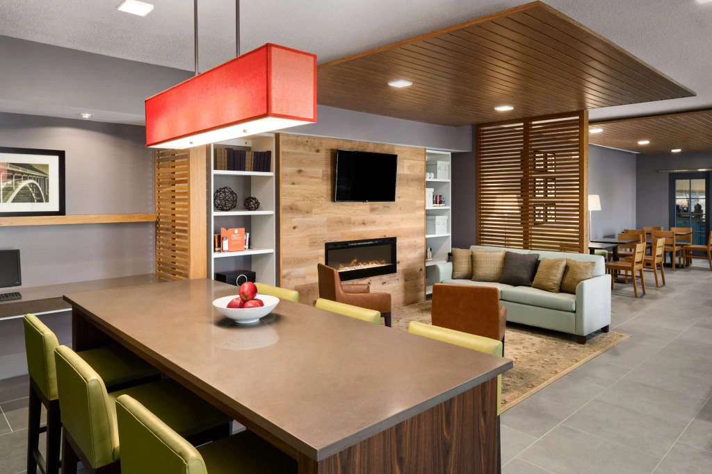 Country Inn & Suites by Radisson, Novi, MI