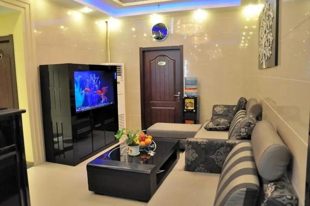 Xian Leju Apartment Hotel