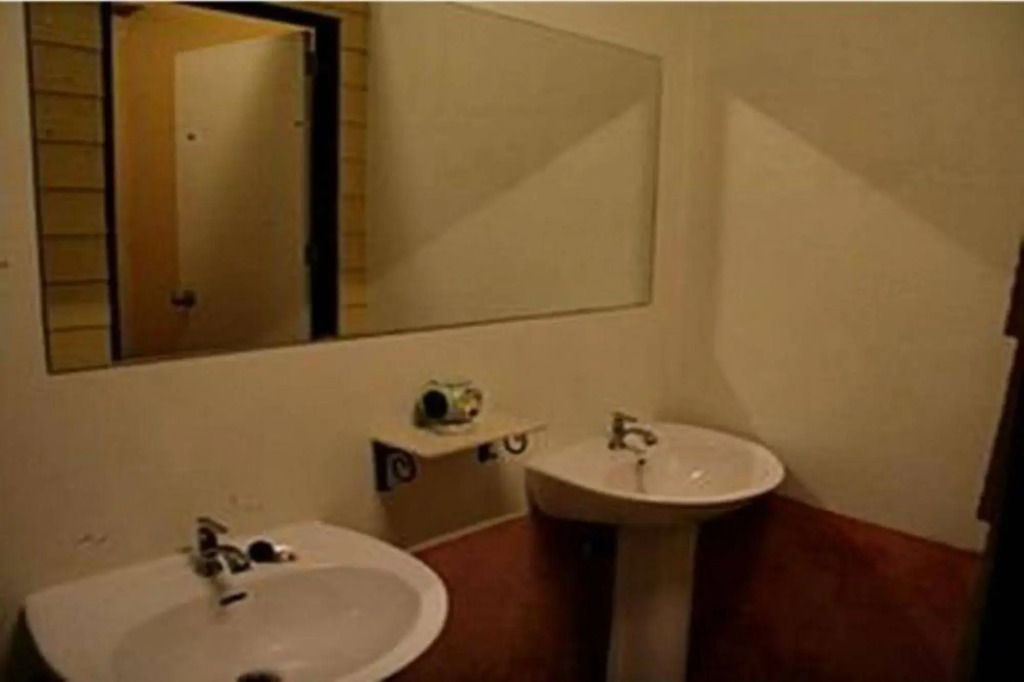 Patong Backpacker Hostel