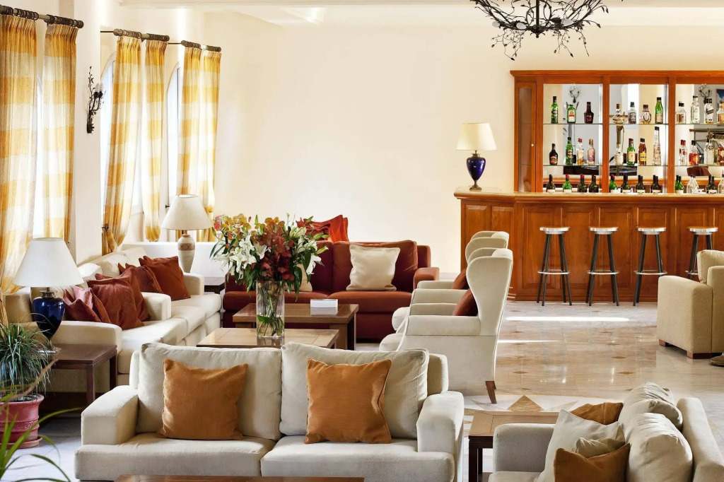 Santo Miramare Beach Resort