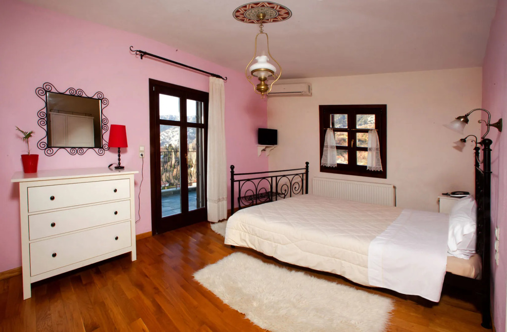 Erofili Hotel & Suites
