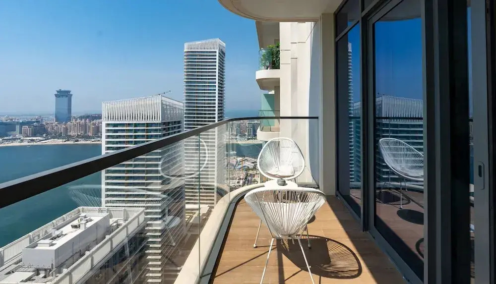 Serene 1BR w Private Palm View Balcony