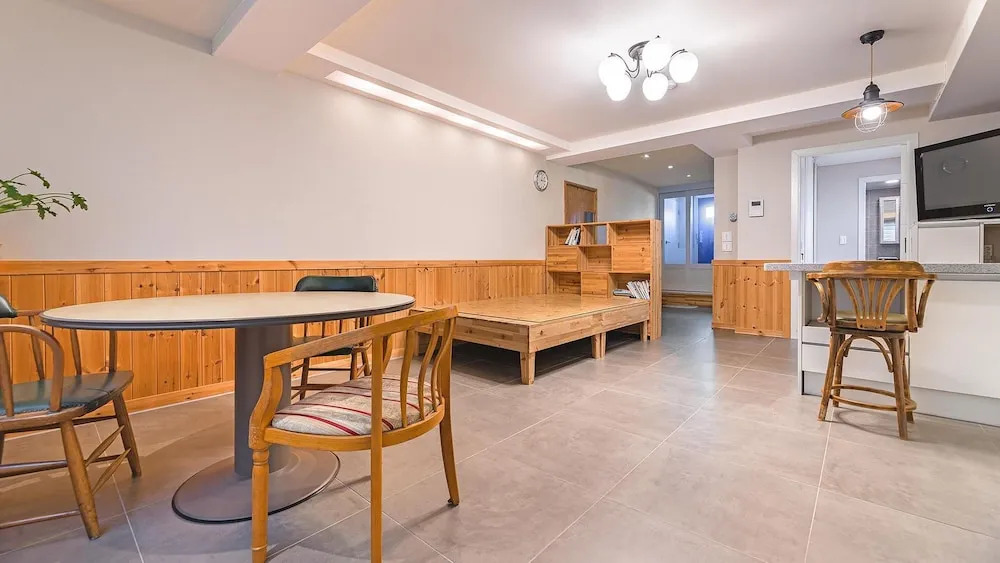 Gangneung Pilgrim Guesthouse n Pension