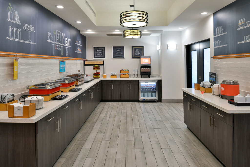 Hampton Inn Kansas City Northeast