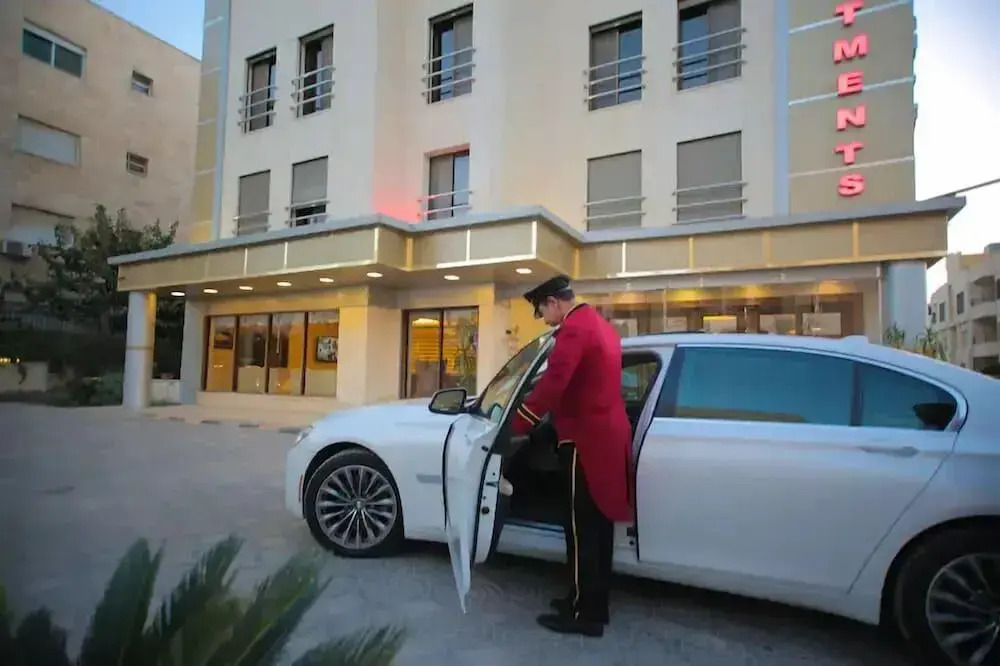Lancaster hotel apartments
