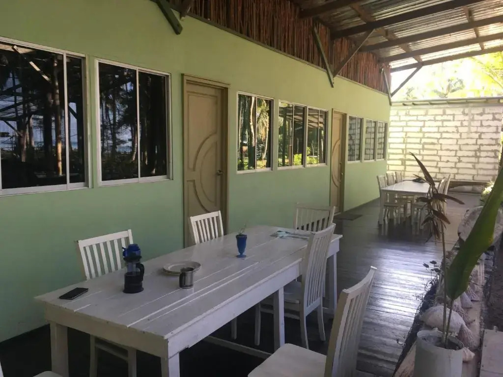 GreenHouse EcoLodge