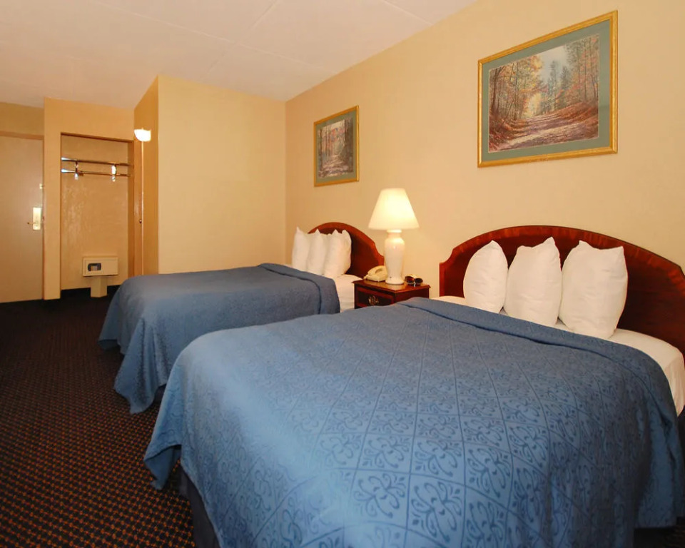 Quality Inn & Suites Waterloo-Ia (us)