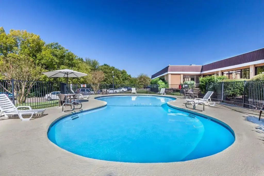 Executive Inn Mount Pleasant