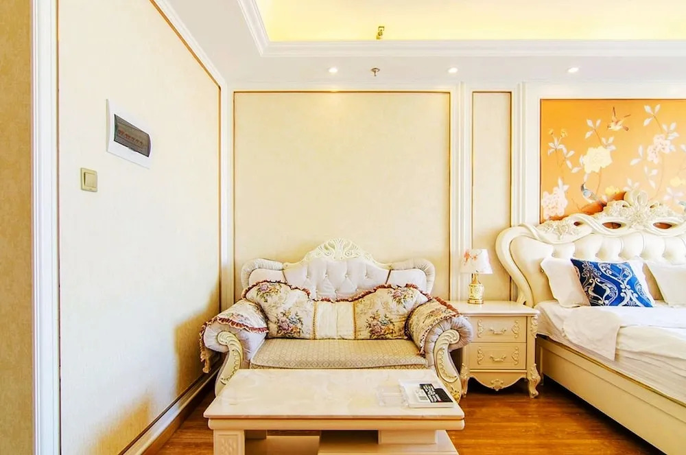 Da Lian Apartment