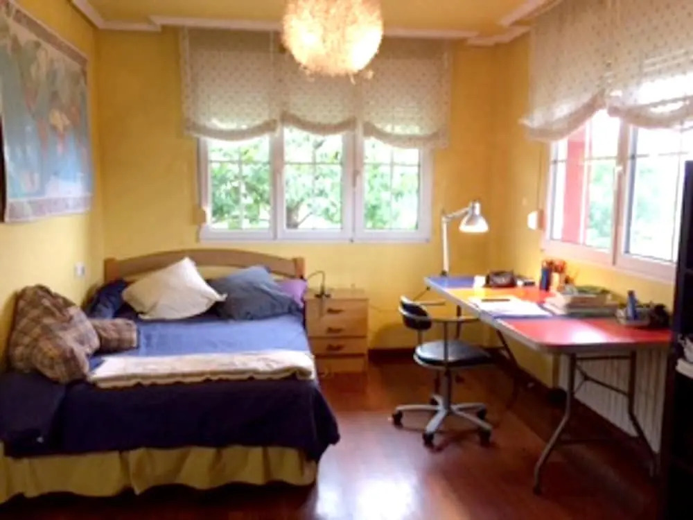 Villa With 5 Bedrooms in Gijón, With Wonderful Mountain View, Private Pool, Enclosed Garden Near the Beach