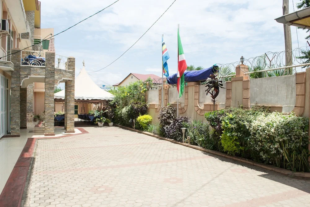 La Perle Hotel