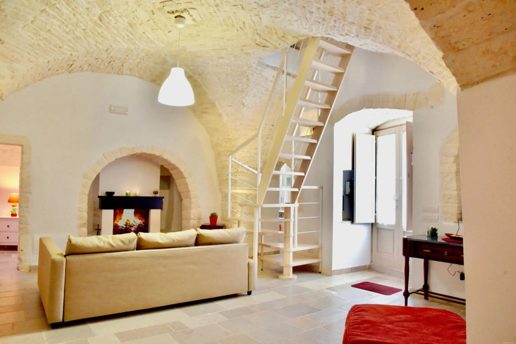 Trulli Moon
