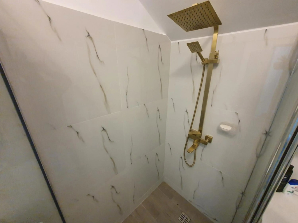 New apartment in luxury zone with garden,free parking