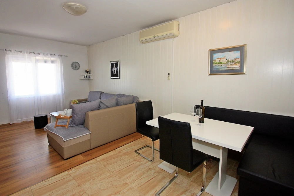 Apartments Ivan