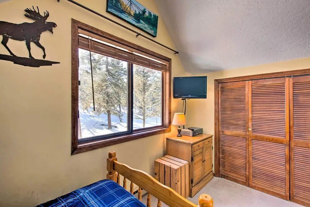 Serene Angel Fire Cabin w/ Community Pools!