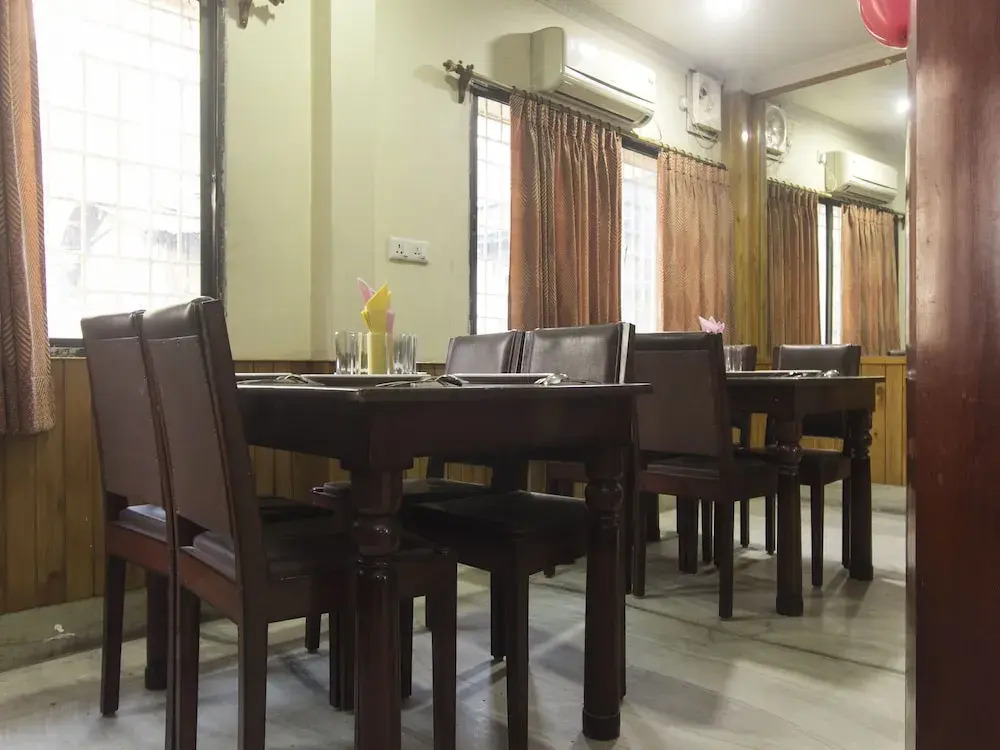 OYO 10908 Hotel North Point