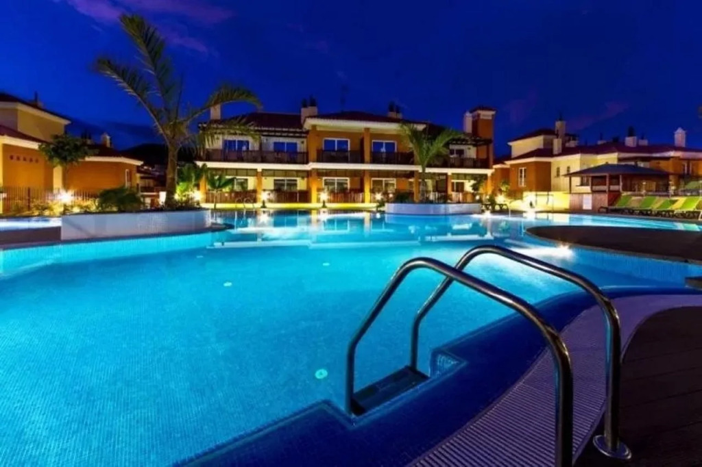 LIVVO Monte Carrera Holiday Homes