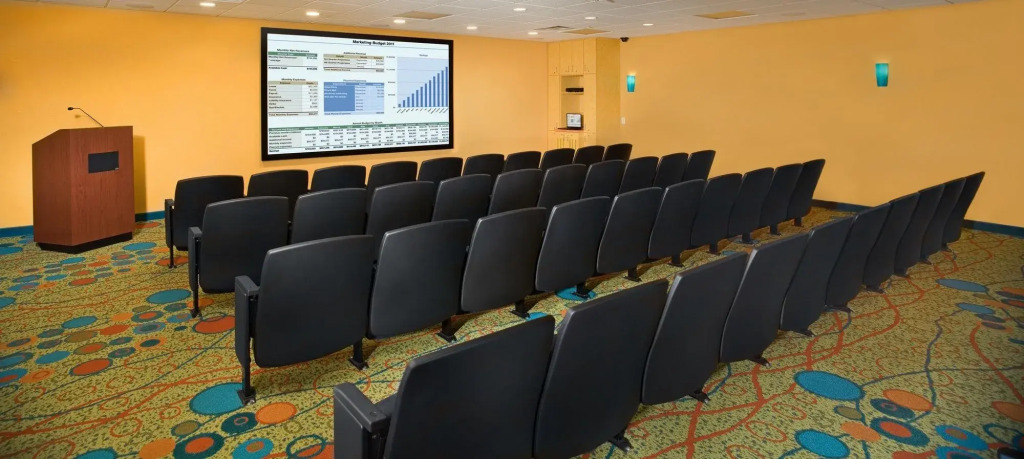 Holiday Inn & Suites Virginia Beach - North Beach by IHG