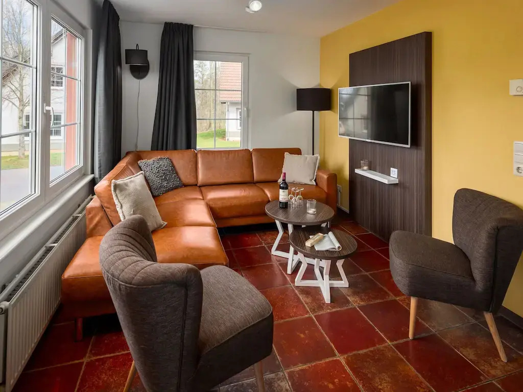 Traditional Style Villa with 2 Bathrooms near River Moselle