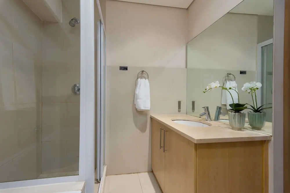 Fountain Suites 1001