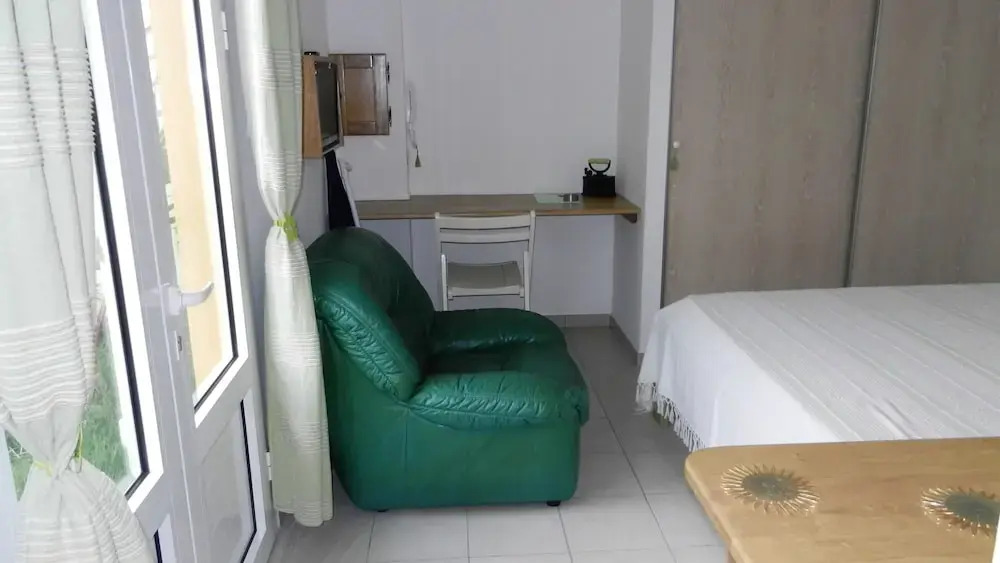 Studio In Saint Pierre With Private Pool Furnished Terrace And Wifi 200 M From The Beach