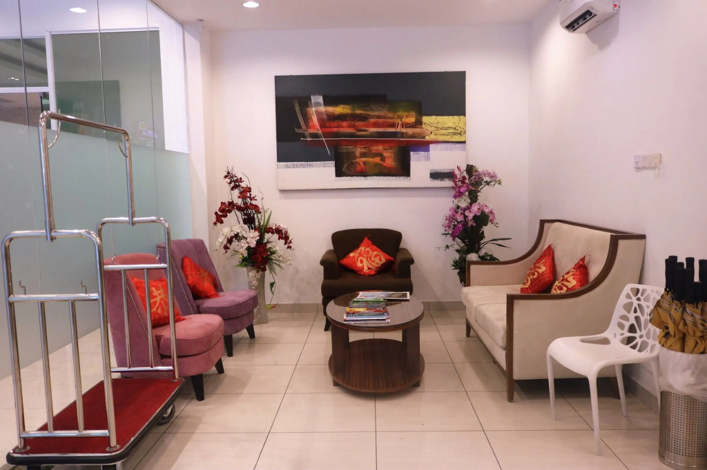 Vouk Hotel Suites, By The Blanket