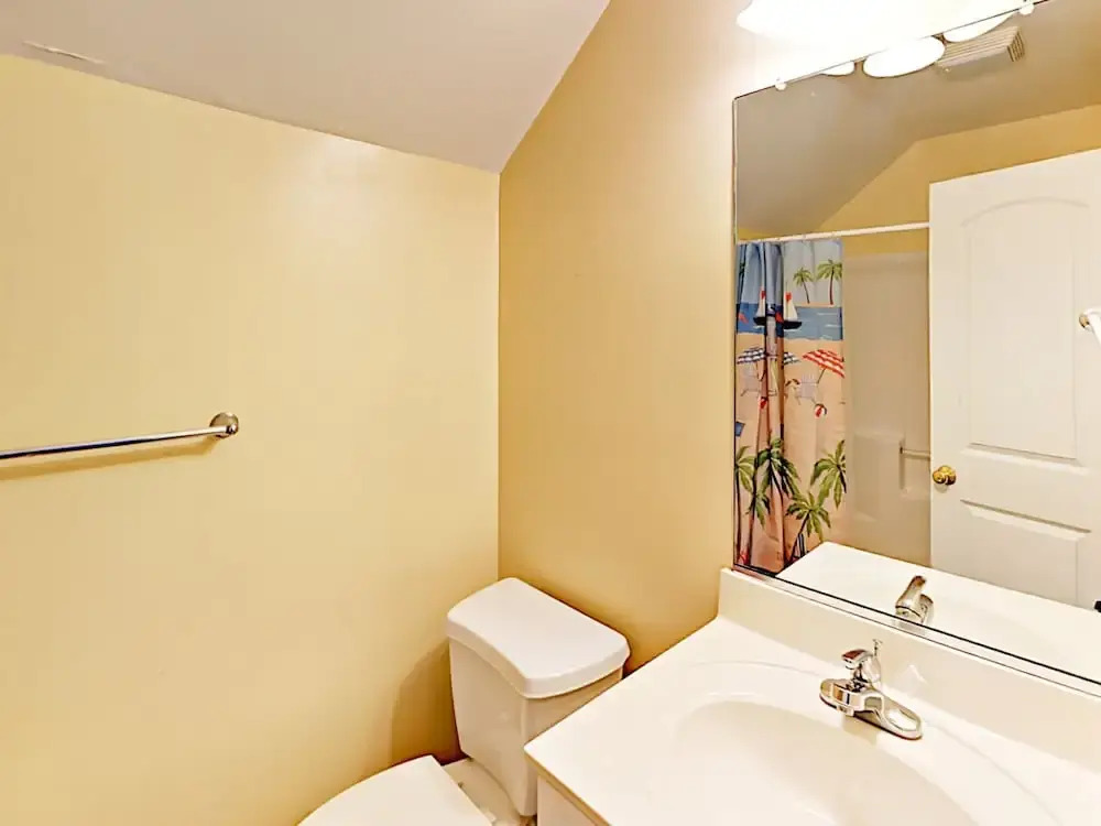 226 Georges Bay Rd Home 5 Bedrooms 4.5 Bathrooms Home