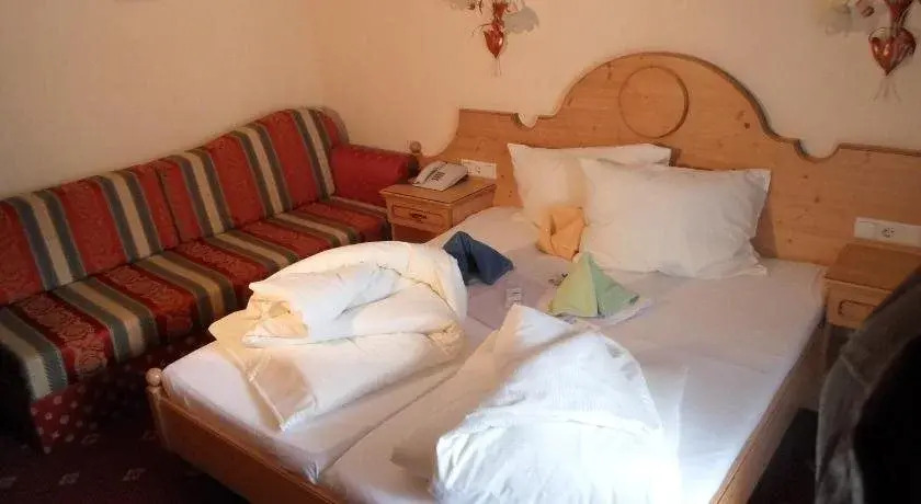 Hotel Edelweiss