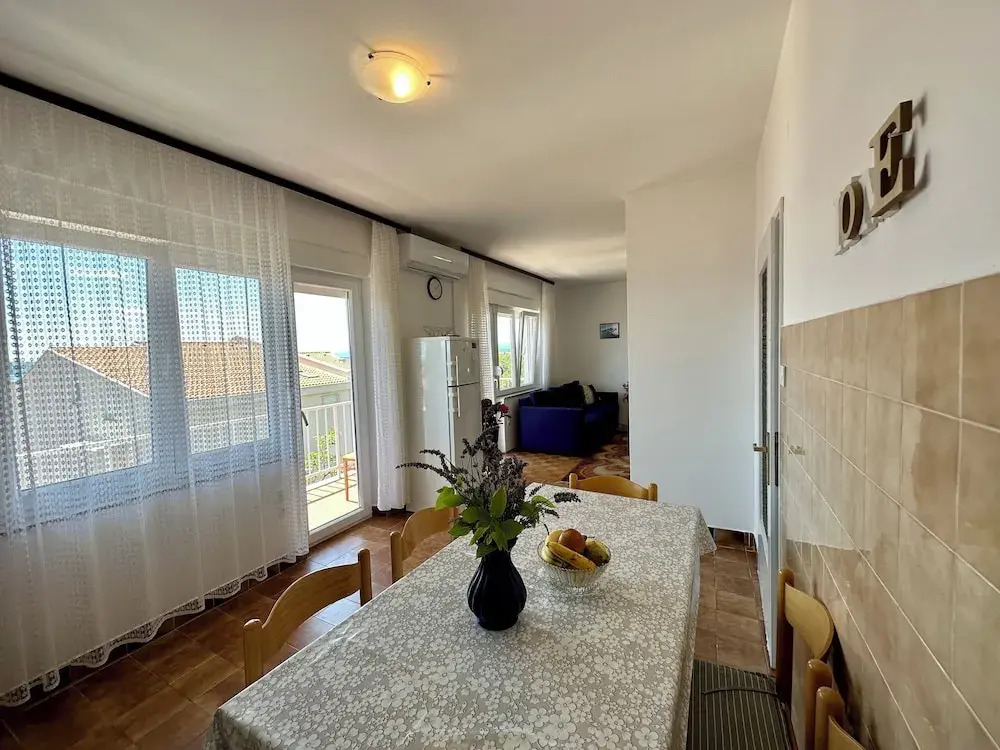 Apartman Mona 1