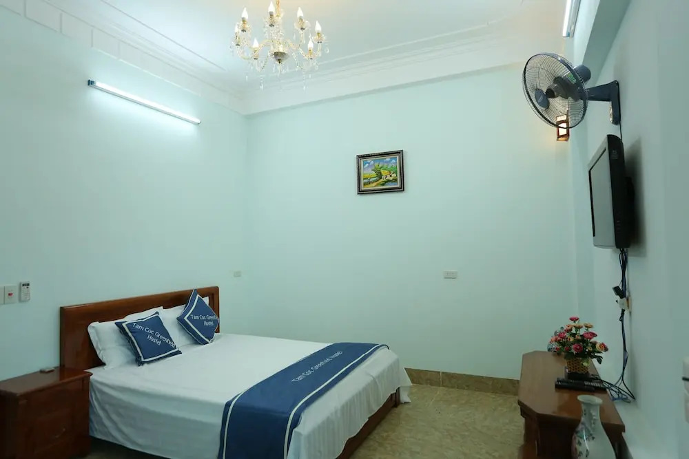TamCoc Green field Hostel