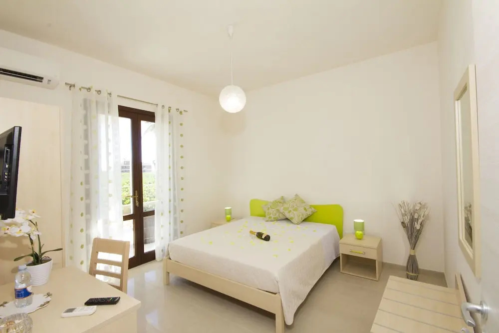 Villa Elios Guesthouse