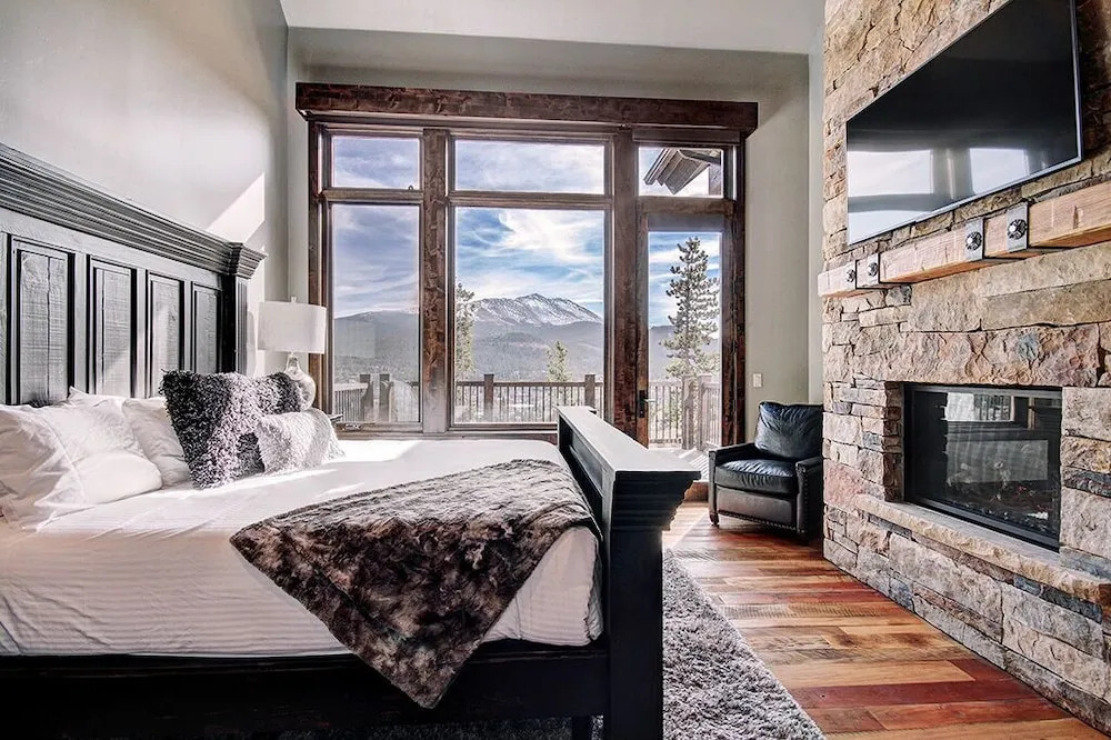 The Overlook - 6 Br Home
