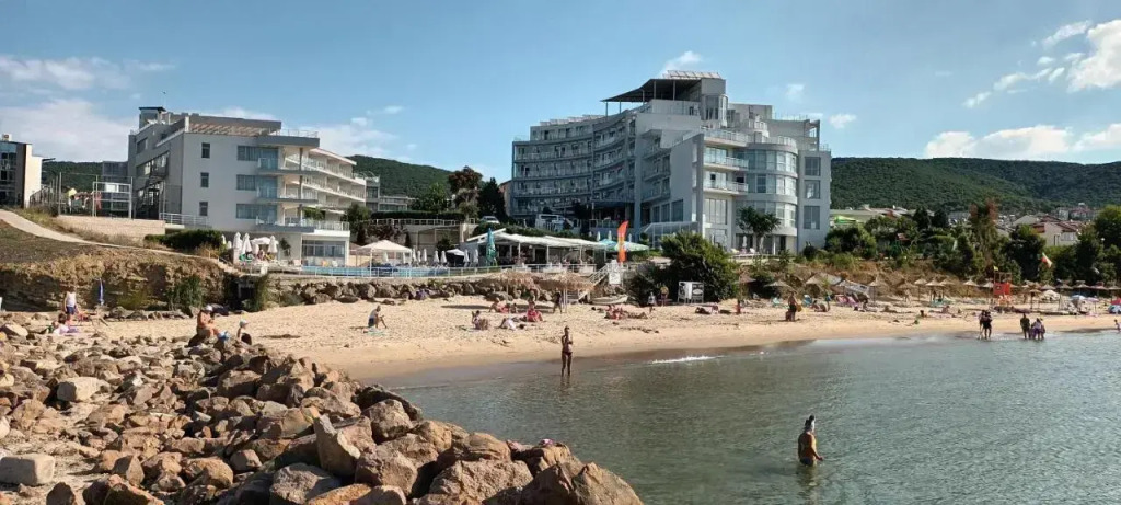 Studio 200 m море