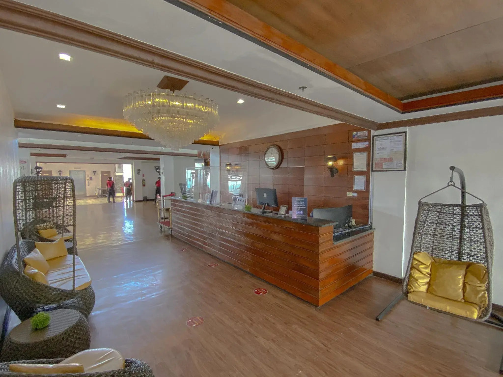 Tagaytay Hotel SixB