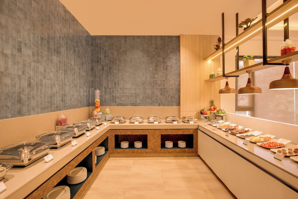 Keys Select By Lemon Tree Hotels, Vadodara