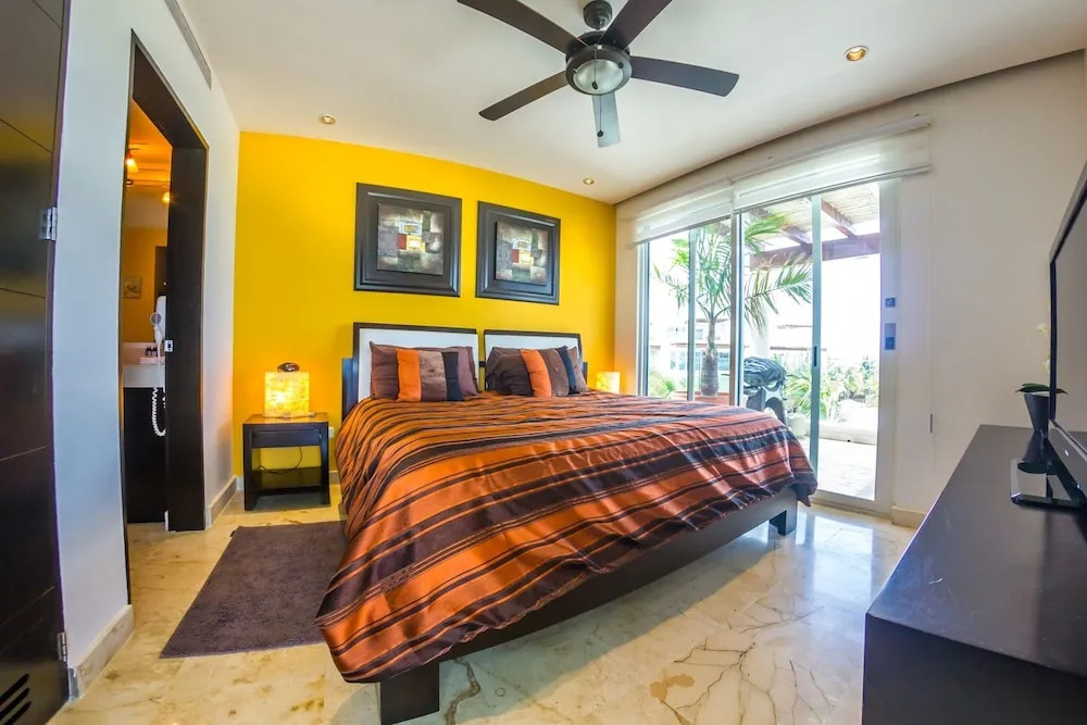 Elements Penthouse 1 2 Bedroom Condo by RedAwning